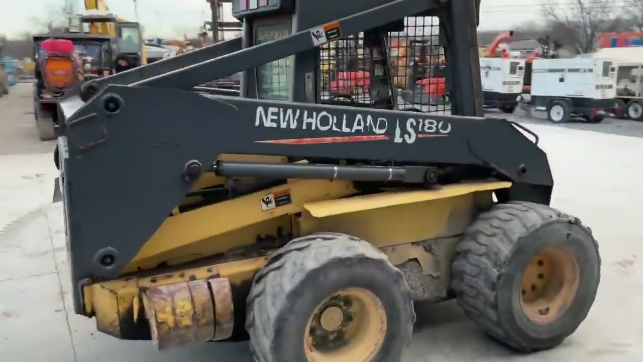 1999 NEW HOLLAND LS180 For Sale