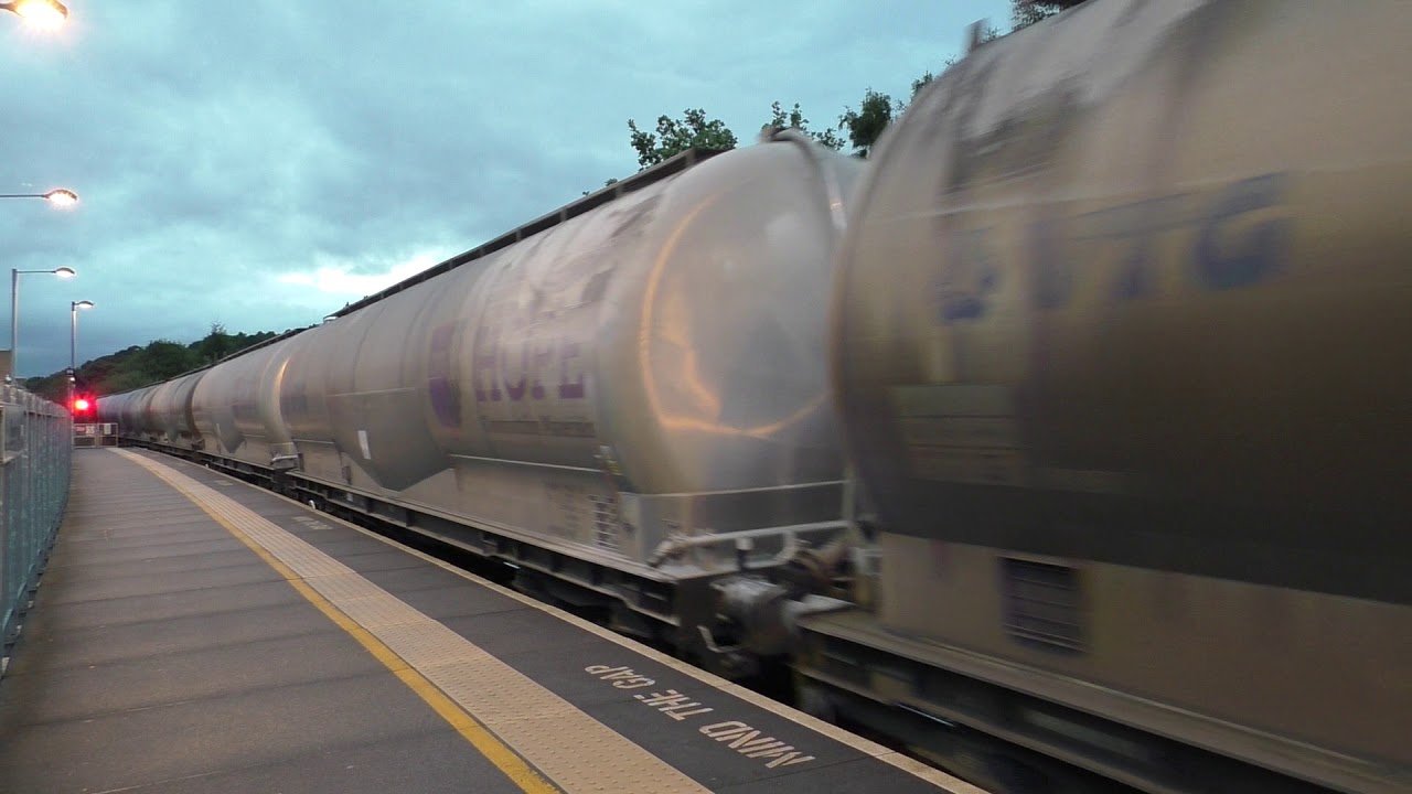 170811 Chesterfield 66620 6M84 2