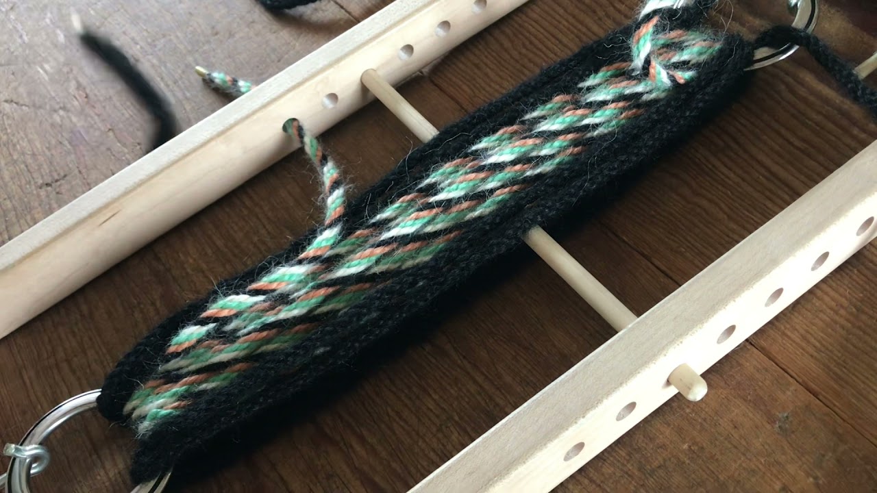 Two Color Double Woven Breast Collar/Cinch Technique