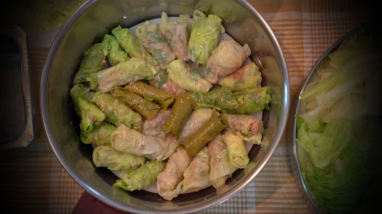 Giaprakia - Greek traditional Dolmadakia - Sunday Recipe