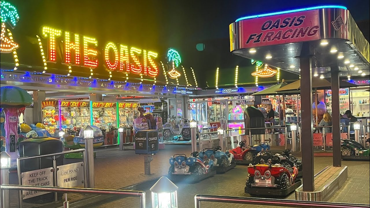 Hemsby arcades at night !!! Hemsby Las Vegas !😀#video #viralvideo #viral