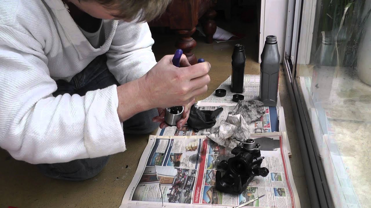 Nissan Silvia Rear Brake Removal/Rebuild