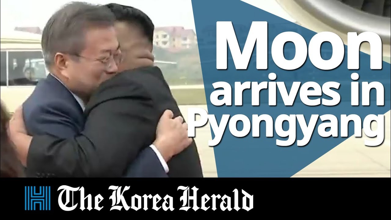 President Moon Jae-in arrives in Pyongyang