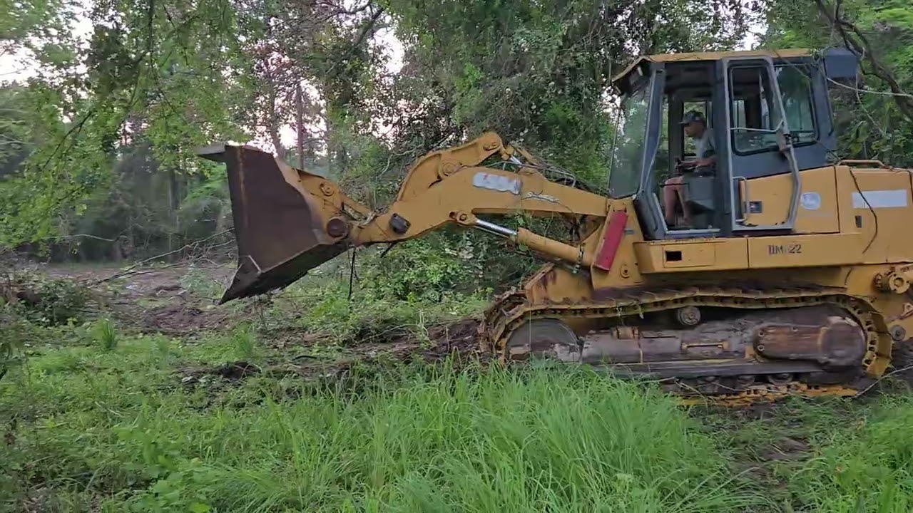 Land clearing John Deere 655c Part 2 