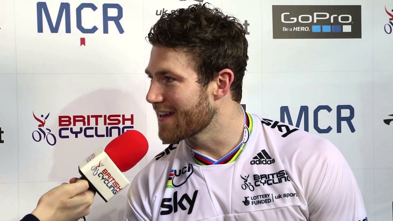 Лиам Филлипс выиграл гонку UCI BMX Supercross в Манчестере
