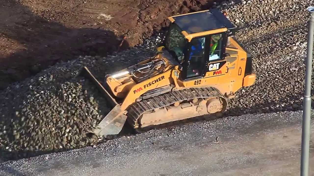 CAT 963D planiert neuen Abschnitt Logistikstraße | #S21 Baustellenfortschritt 22.10.13 Schloßgarten