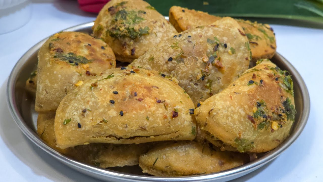 केवल 2 आलू से नया गरमा गरम कुरकुरा नाश्ता जो भी खाए खाता ही जाए l Crispy aalu ka nashta 