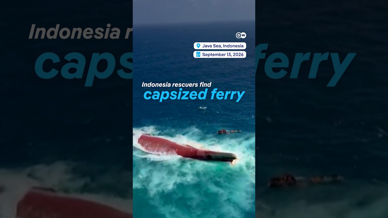 Passengers on capsizing Indonesia ferry fought for life jackets | DW News