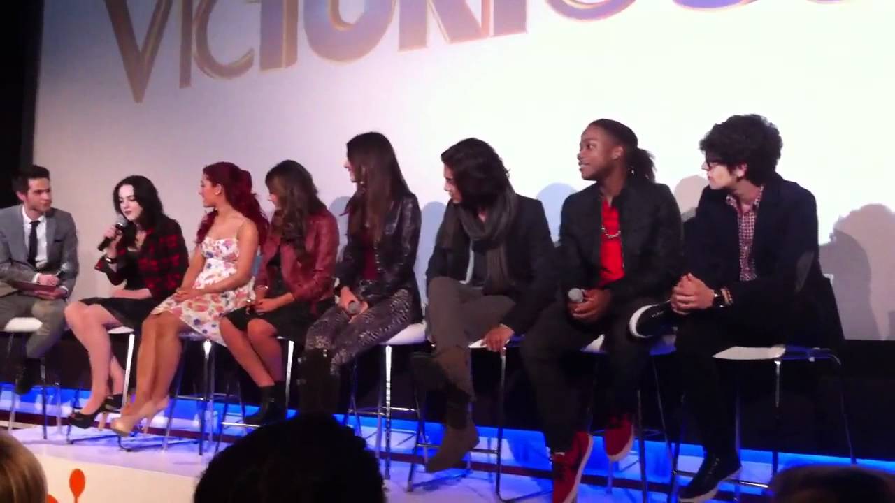 Victorious Cast London Screening 2011 Part 4