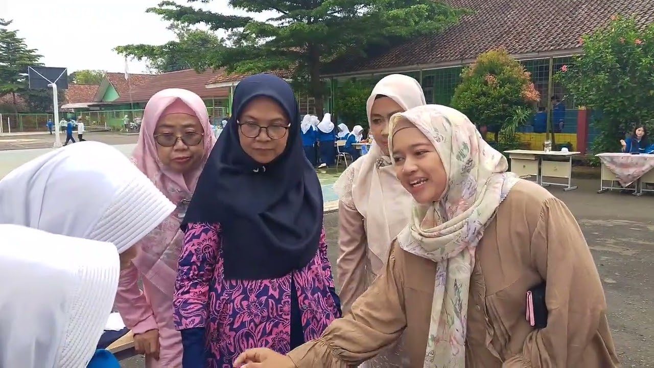 Gelar Karya Rekayasa Teknologi Project Kokurikuler SMP N 1 Babakanmadang 