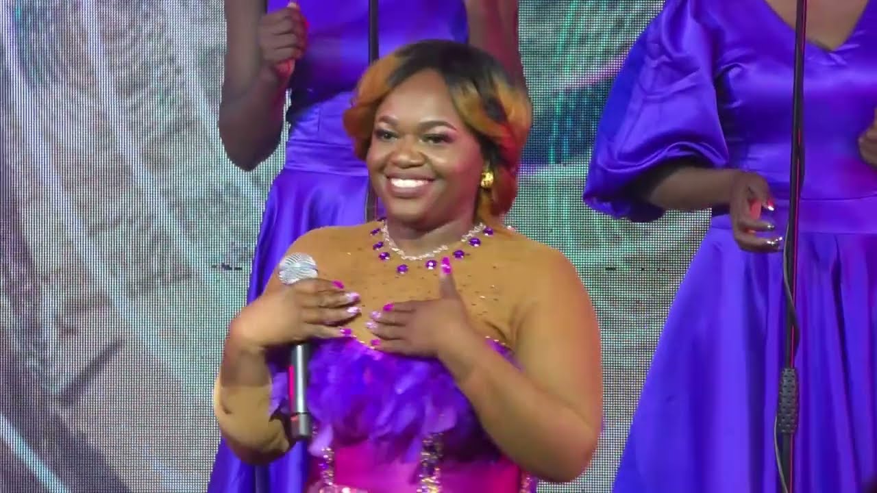Umus'ongaka - Phetsile Masilela ft Nothando Dlamini (Official Video)