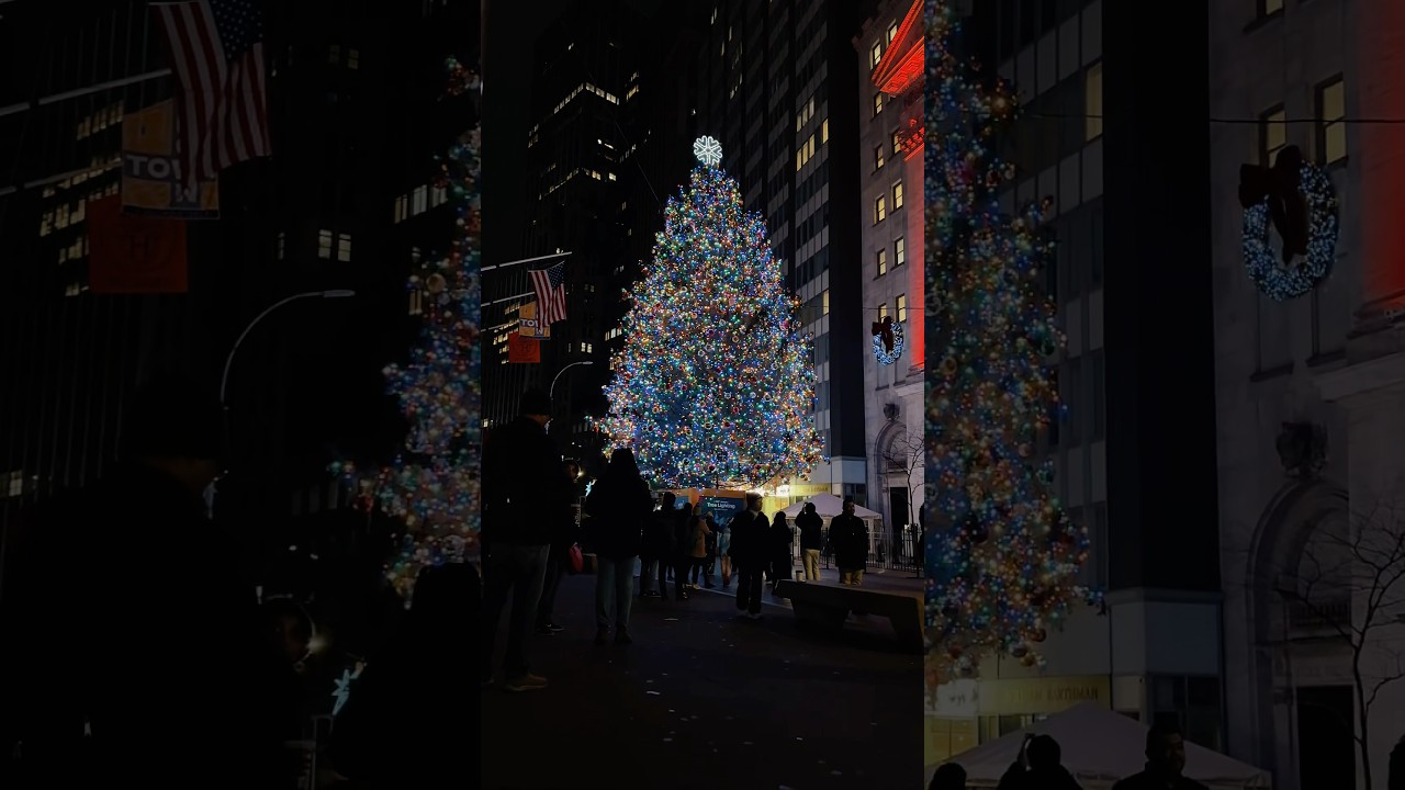 Subway exit during Christmas in NYC #newyork #christmas #holiday #travel #nyc