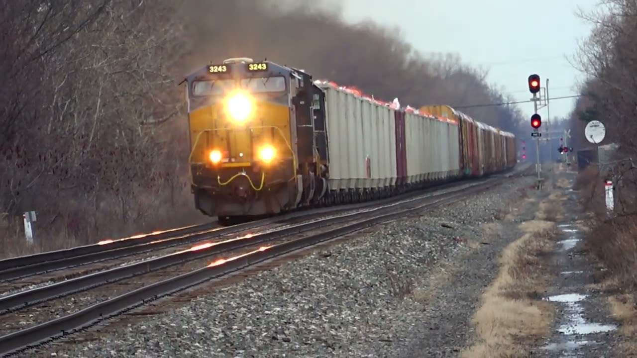 Three Trains in a Triple Train Meet! Big CSX Manifest Train! CP Stack Train!