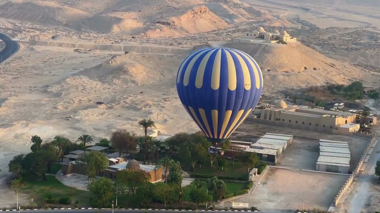 🎄 Celebrate Christmas & New Year in Egypt&mdash;A Magical Holiday Experience!
