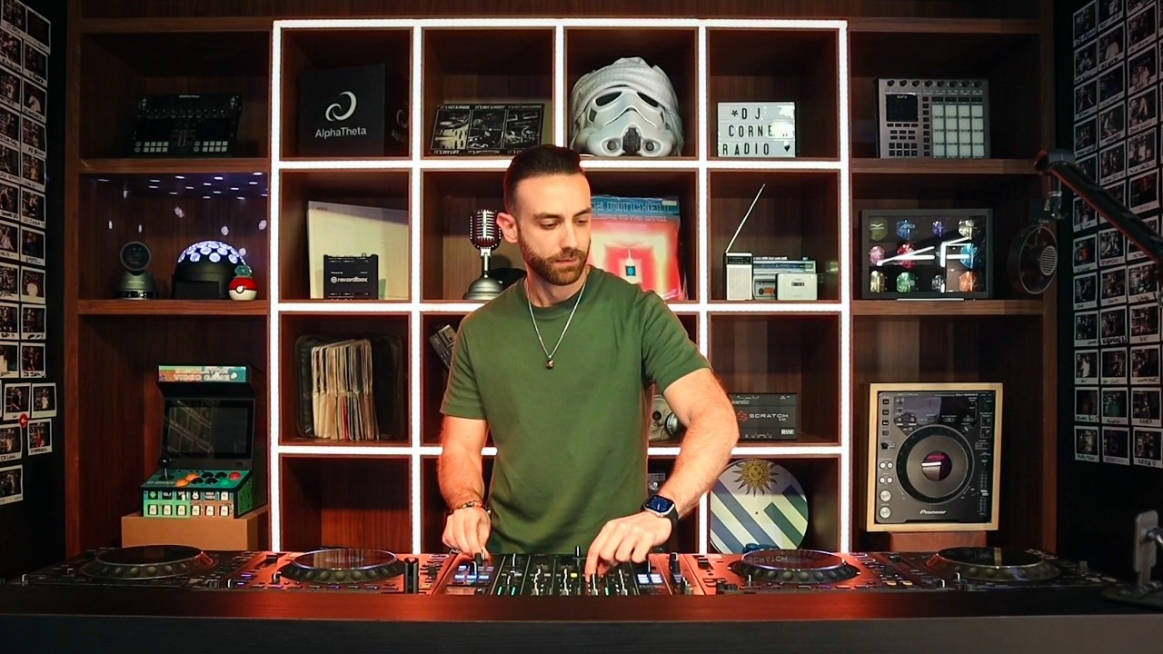 Muradyn @ DJ Corner Dubai | Melodic Techno & Progressive House 2026 | Korolova, ARTBAT, CamelPhat