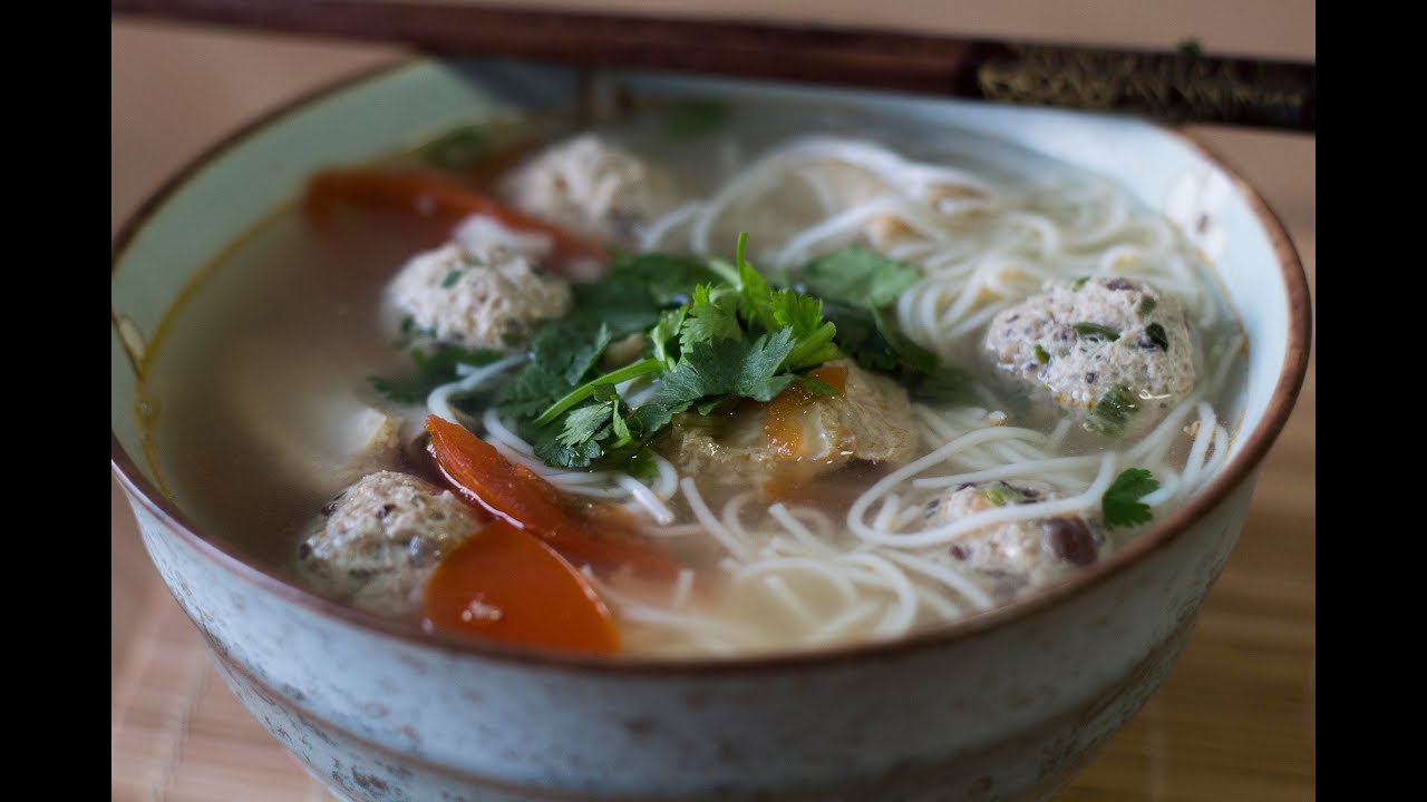 Vietnamská polévka 
