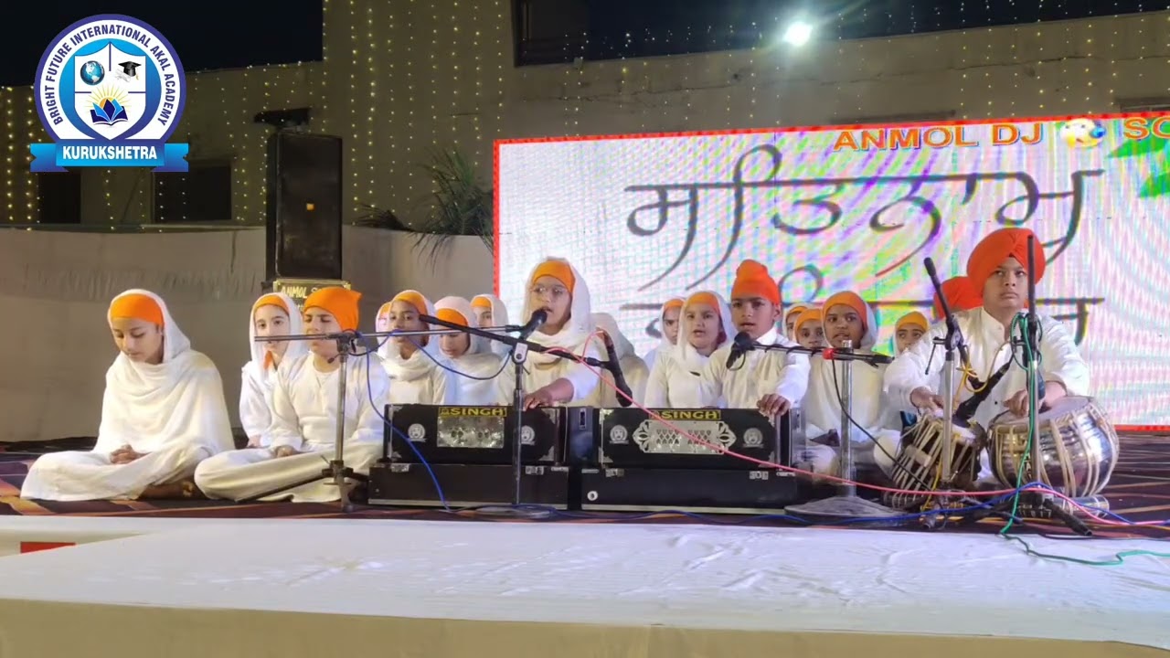 Tum sharnai Aaya Thakur boys student of bright future International Akaal Academy Mandi