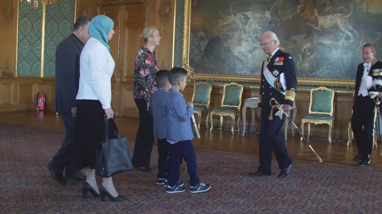 Akrams glada möte med H.M. Konungen I Min Stora Dag