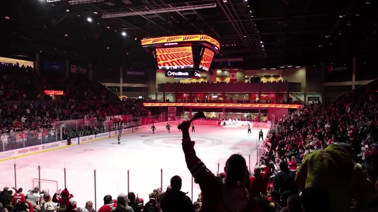 Discover all the ways you can enjoy a Rockford IceHogs game