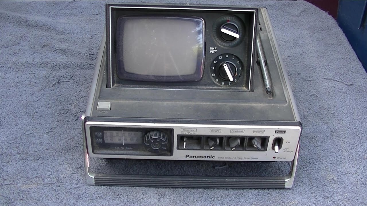 1977 Panasonic TR535 Portable Pop UP 5 Inch Television AM FM Radio And Test