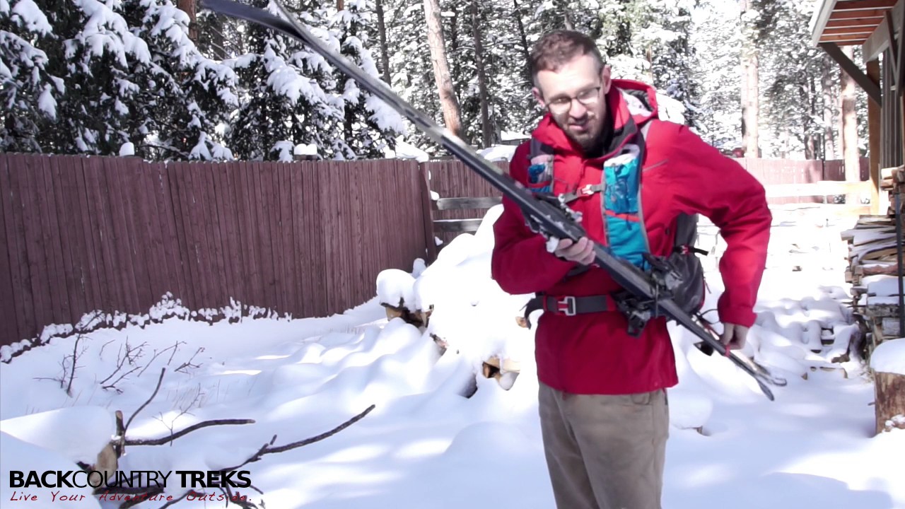 Backpack for Lightweight Backcountry Skiing: Ultimate Direction SkiMo 28 [Review]
