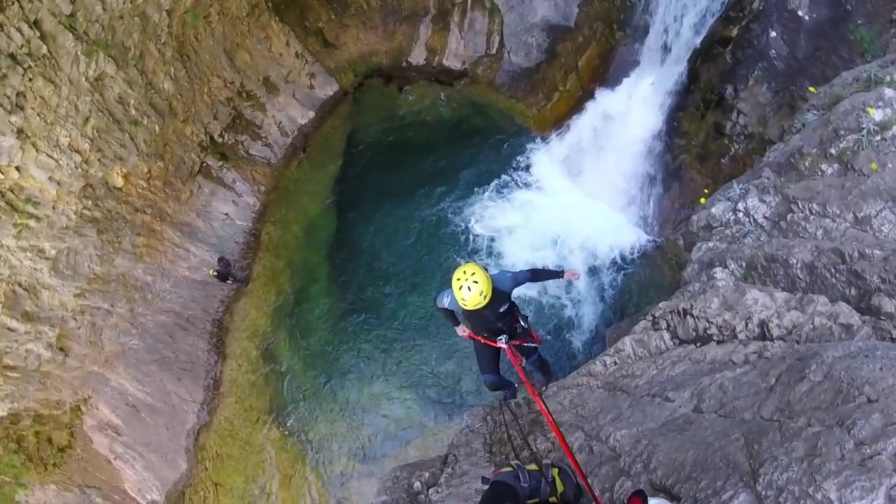 CANYONING AINSA - EKM Adventure Sports Center - Barrancos