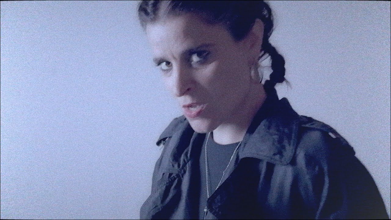 LOVATARAXX - Zerrissen (Official Video) [COLD TRANSMISSION MUSIC]
