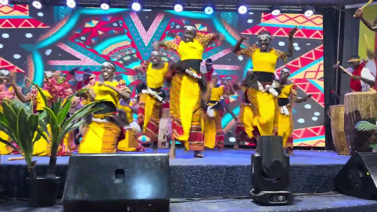 Katujjaguze Cover Khule Africa Philly Lutaaya