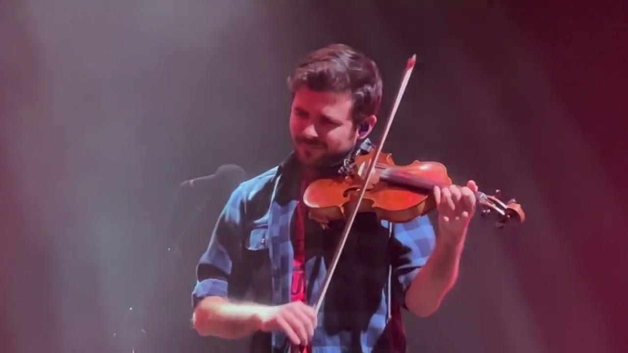 Billy Strings 