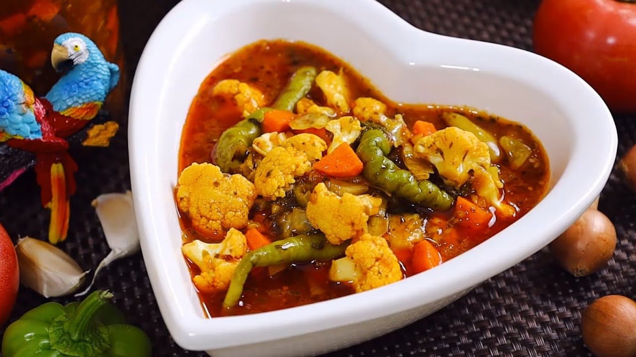 فوت وفن ترشی مخلوطِ تُرد،بمونه نرم نمیشه ترکیب ترشی مامانم ومادرشوهرم ترشی بدون سردردبدون سوزش معده