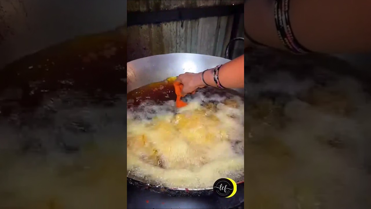 #food #foodie #chicken #foodlover #streetfood #mukbang #pizzahutmukbang #paneerpizza