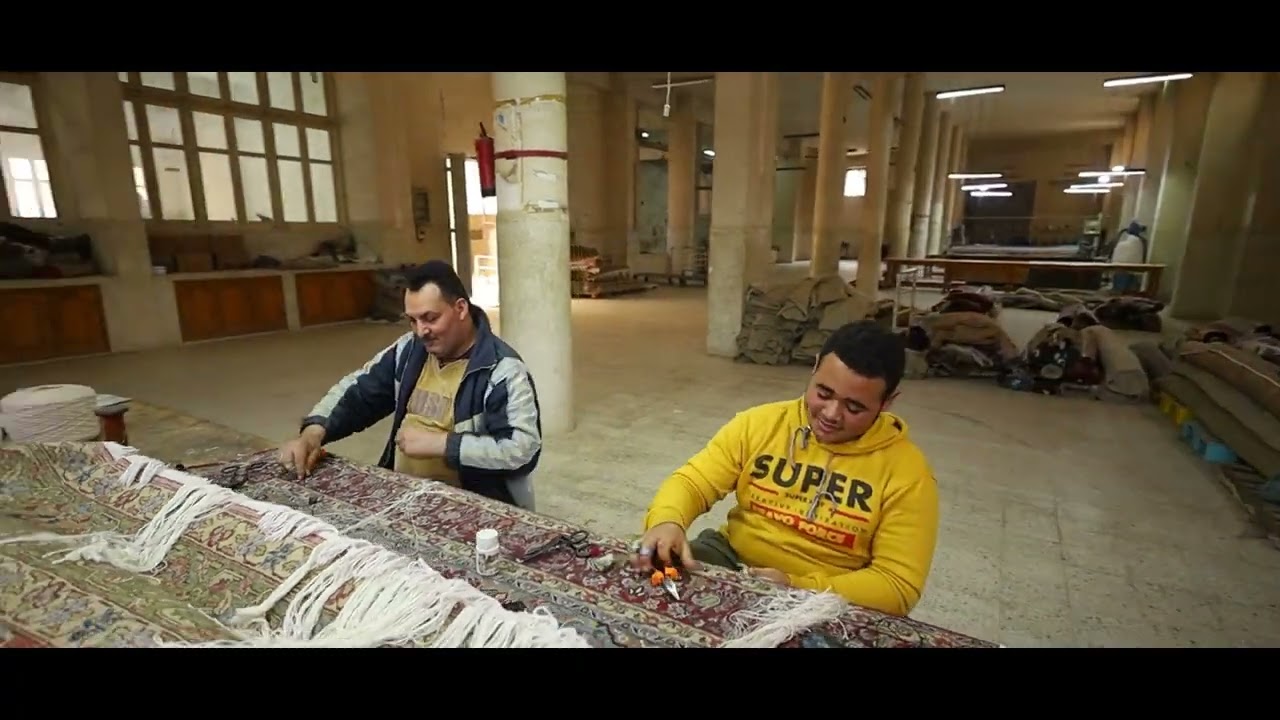 مقابلة مع أشهر مصانع السجاد اليدوي في الغربية