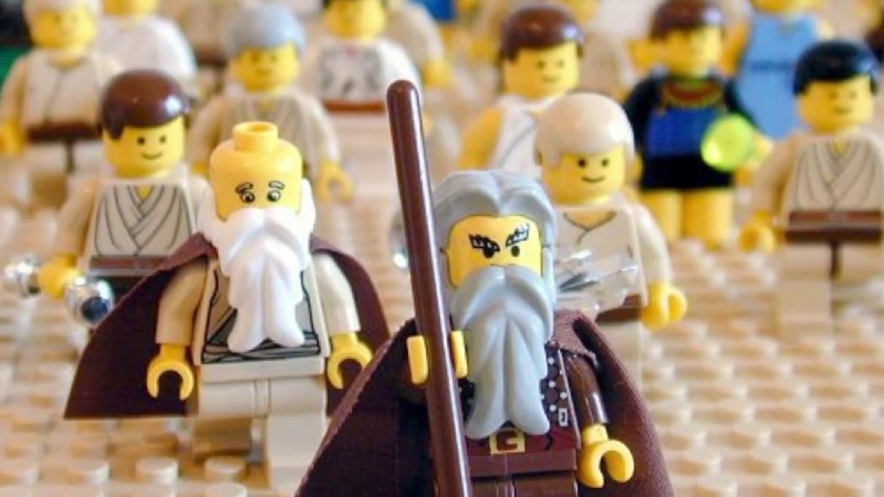 Musical Maggid - A fun, musical telling of the Passover story.