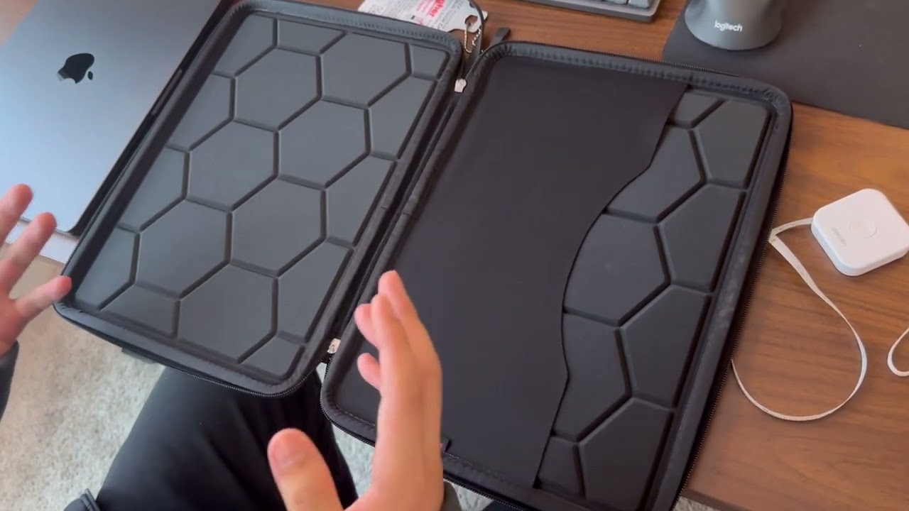 MacBook Pro M3 Max 14-Inch FINPAC Hard Laptop Sleeve Case Review