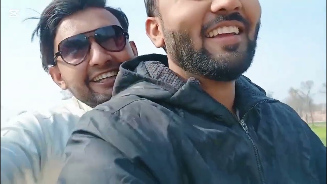 Dost ky ghr ja rahy hai 