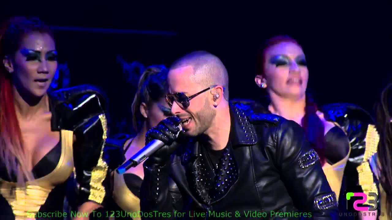 Wisin & Yandel - Zun Zun Rompiendo Caderas (Live Follow The Leader - The Concert)