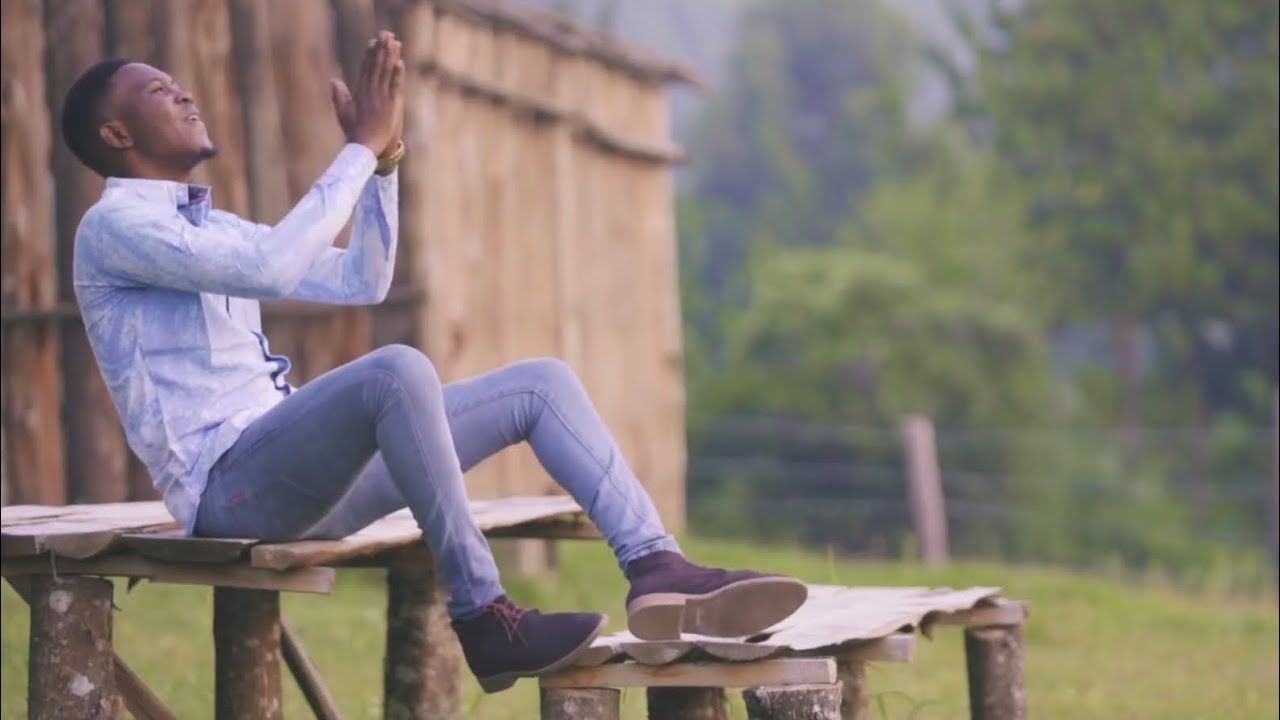 DERICK MARTON - NAKUAMINI (Official Music Video)