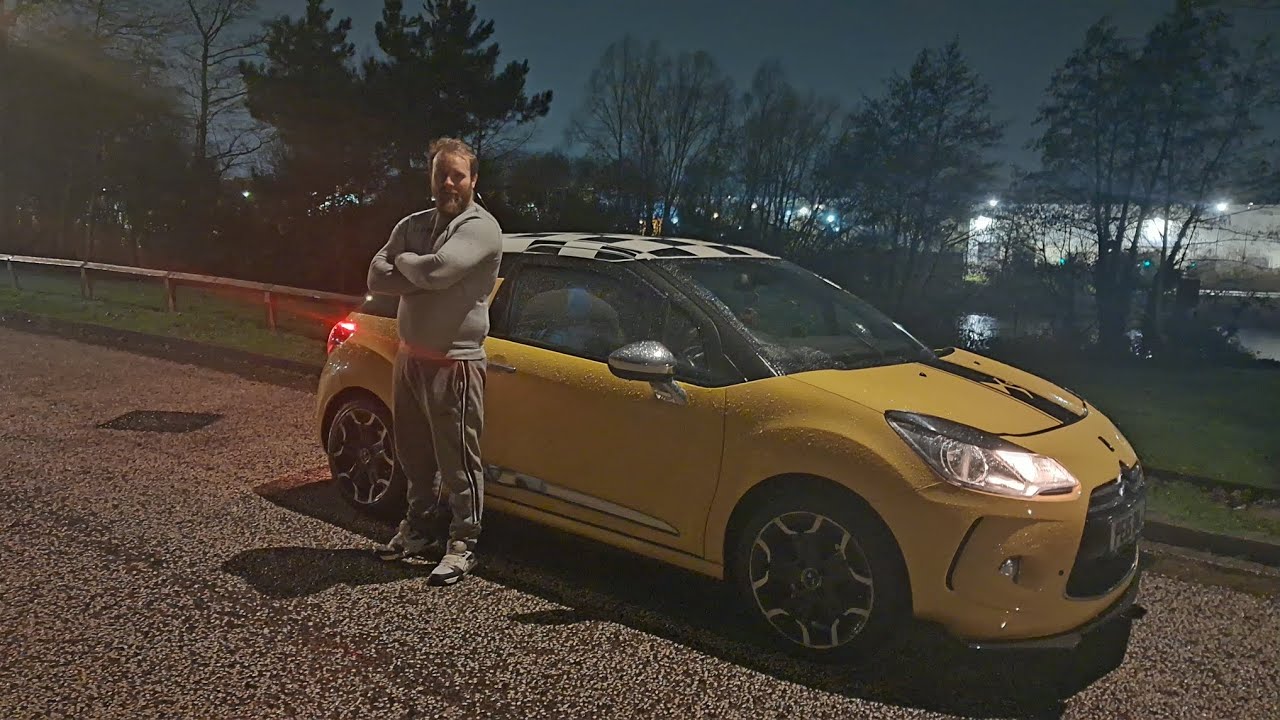 Citroen DS3 Air filter change (K&N 1.6 120 VTI)