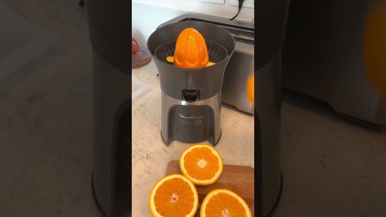 Video review for Moulinex Citrus Press Juicer PC603D27
