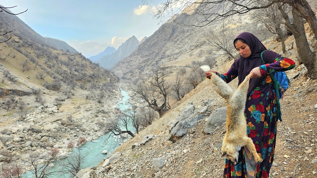 Life in the mountains: fox hunting and fishing by a nomadic woman