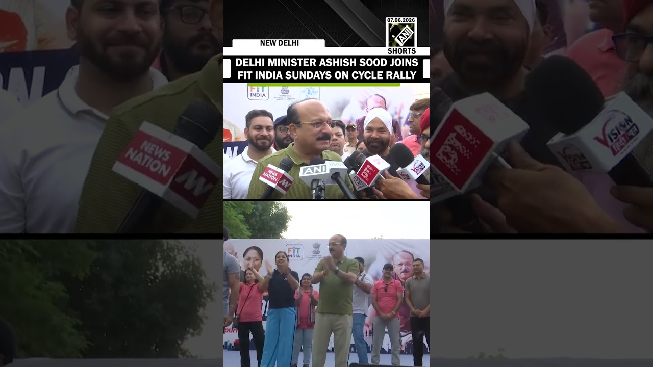 Delhi Minister Ashish Sood joins Fit India Sundays on Cycle initiative in Janakpuri