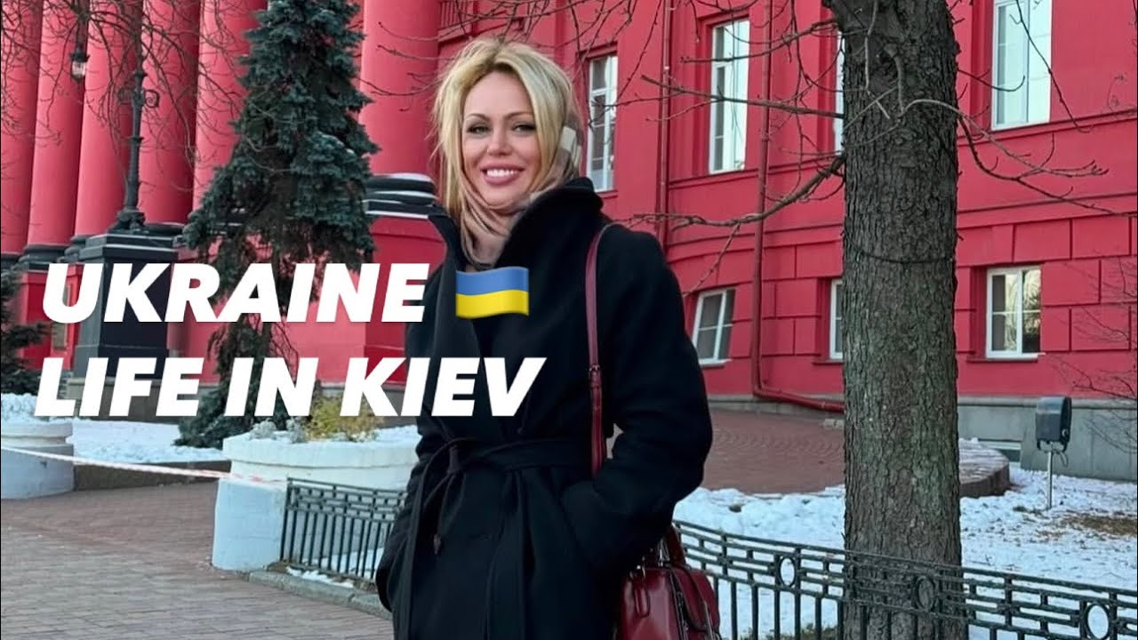 Ukraine 🇺🇦Life in Kiev. January 24, 2026. The Streets of Kiev, Ukraine. Streets Scenes.