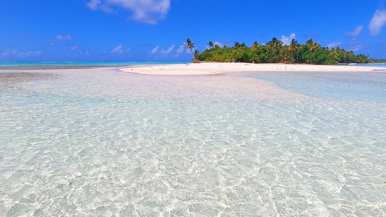 Peaceful Paradise: The Soothing Sounds & Calm Beauty of Maupiti