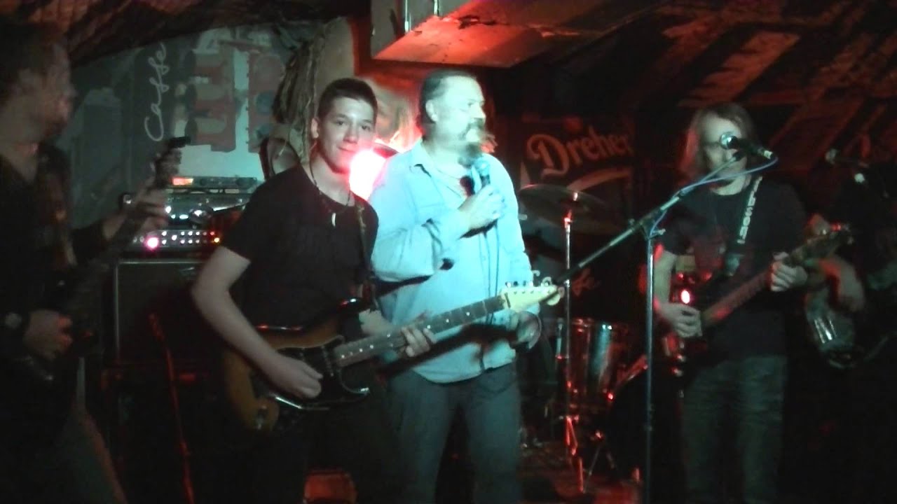VálaszÚt: Kenny Wayne Sheperd- Blue on Black Vendégek: Radovics 