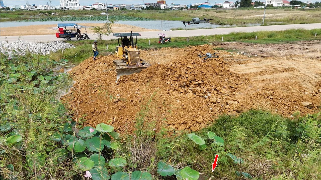 Extremely Powerful DH17C3 Dozer Pushing Soil & Rocks Loading Dump Trucks