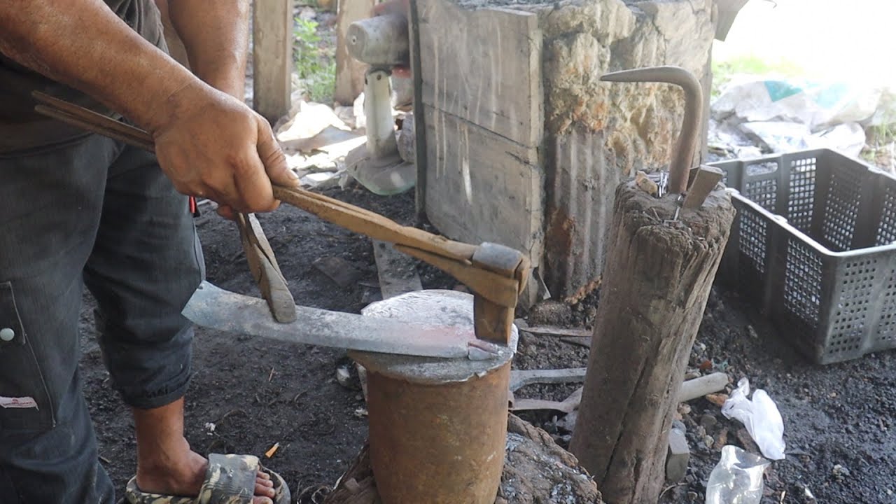 Knife Making - Forging A Bending Sharp Knife From The Brocken Steel