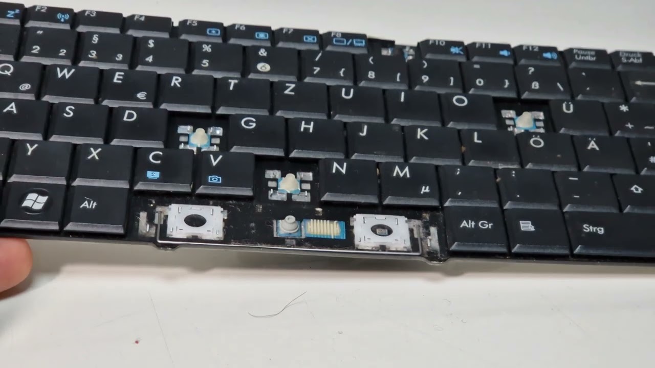 How to Remove and Replace the Spacebar Keycap on ASUS Laptop