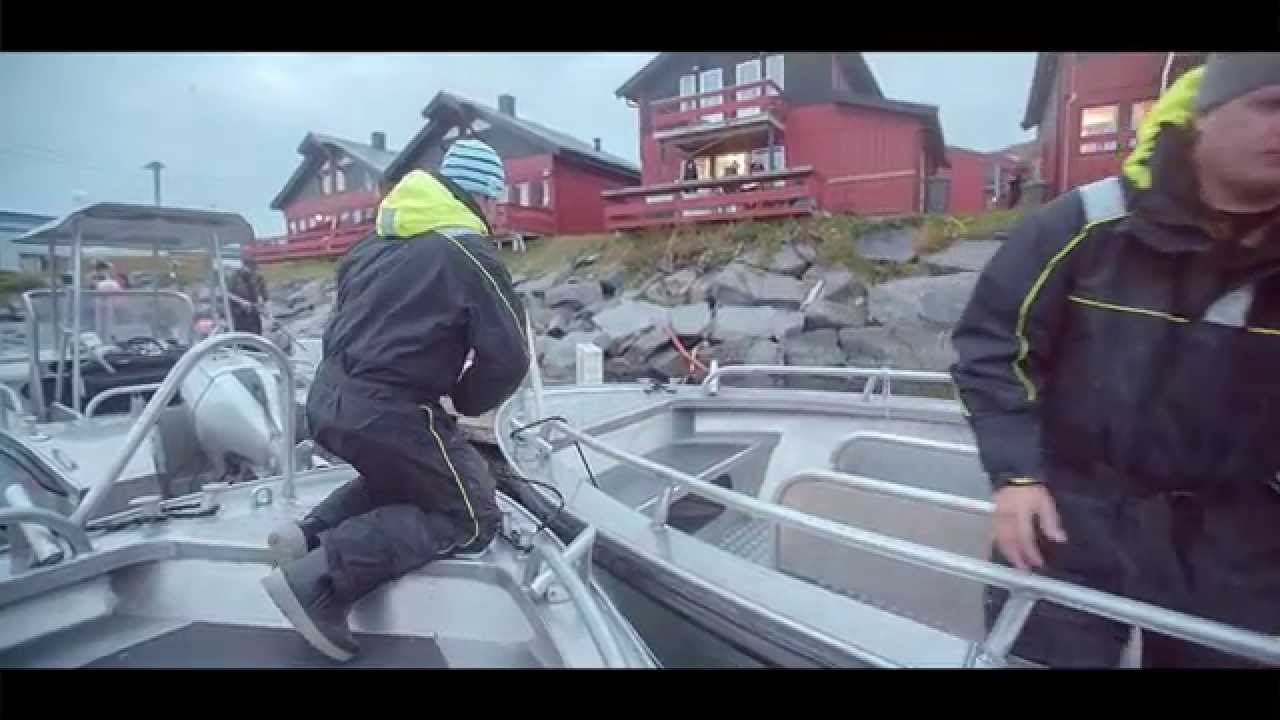 Takida in Havöysund, Norway ( Brimstone )