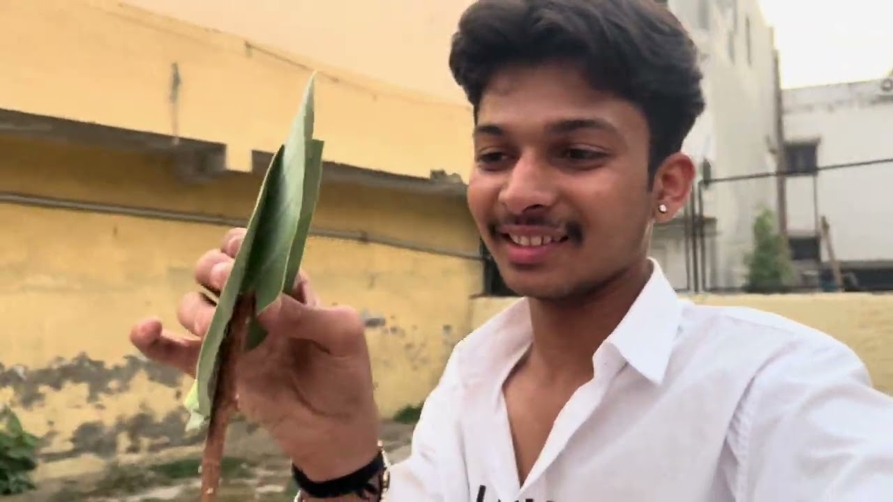 ￼ Aja Gaya marriage ma  😍