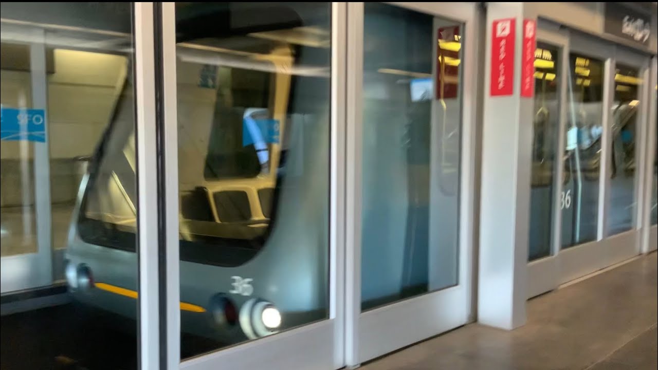 San Francisco International Airport - AirTrain Red Line